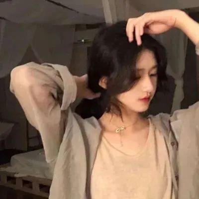 蛇年大吉之婚不可挡 封面